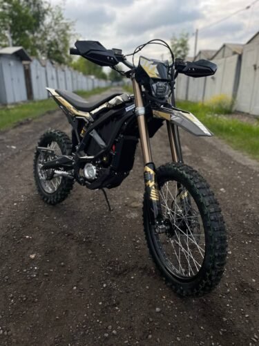 Surron Ultra Bee 2025 photo review
