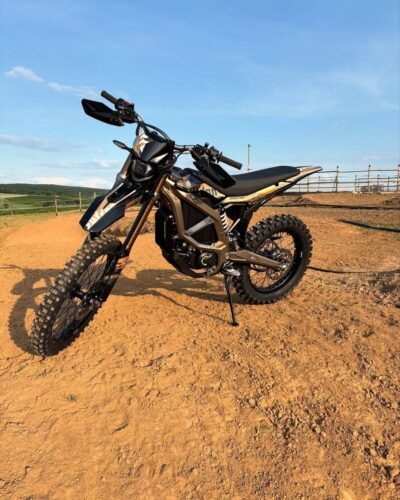 Surron Ultra Bee 2025 photo review